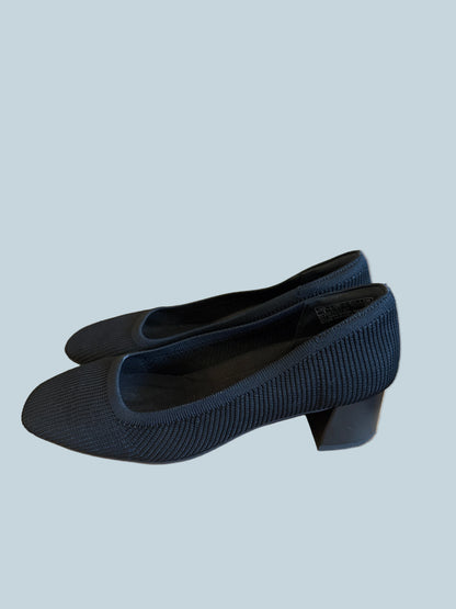 Jenn Ardor Women Block Heeled Pump Shoe. Like New. Size 9