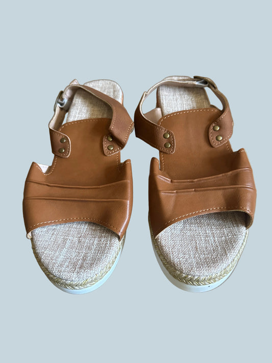 Women Wedge Slide Sandals. Size 40