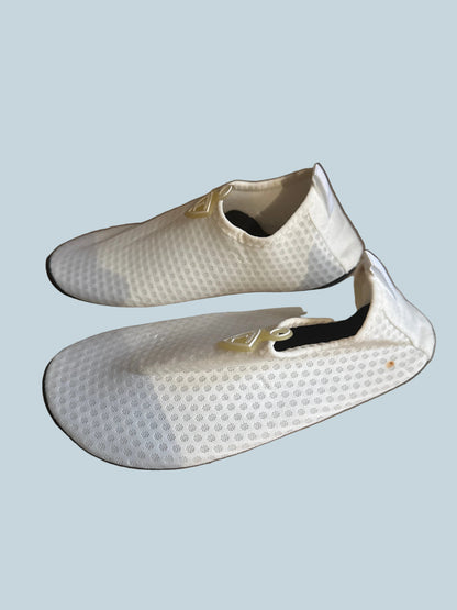 Kid Boys Girls Water Shoe. LikeNew. Kid Size 2.5