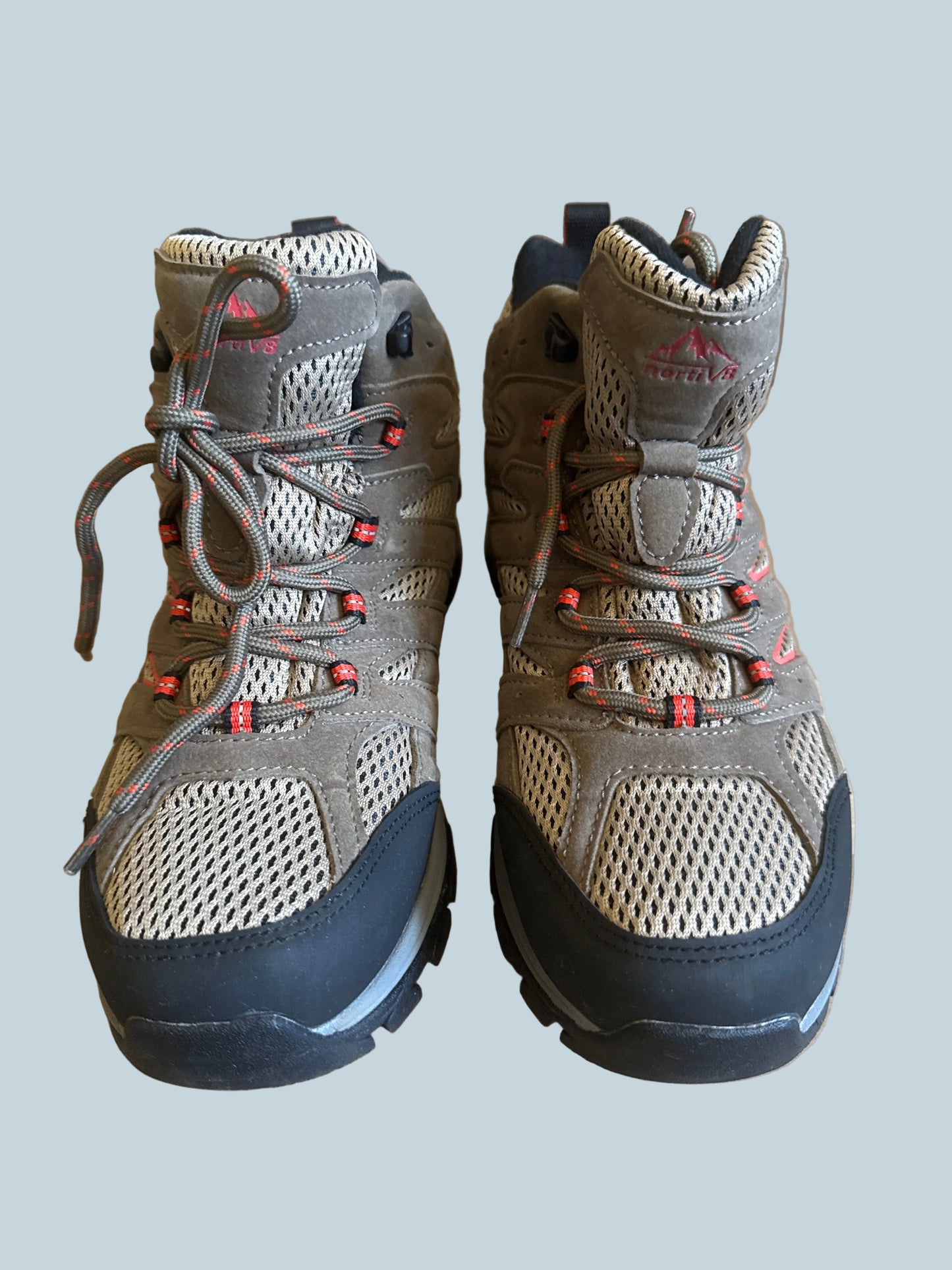 Nortiv 8 Men Hiking Shoe. Like New. Size 6.5