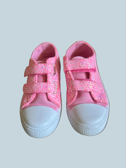 Slip-on Girls Canvas Shoe Flat. Like New. Kids Size 12