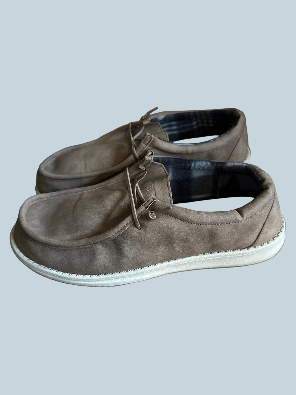 Whitin Men Casual Shoe Sneakers. Like New. Size 47