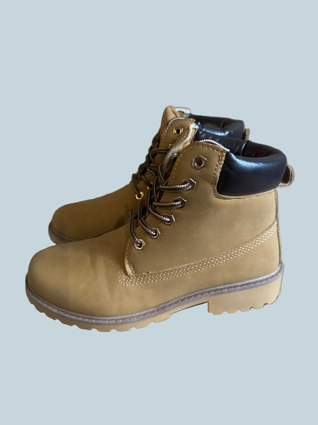 Sofysofy. Men Work Shoe. Like New. Size 38