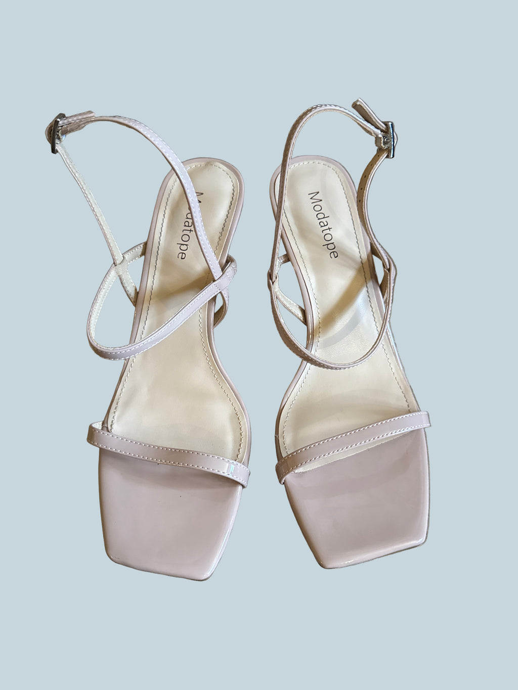 Modatope Women Heeled Sandals. Like New. Size 8