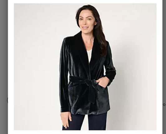 BEAUTIFUL by Lawrence Zarian The Sharon Self-Belted Velvet Blazer. Size 2XLarge