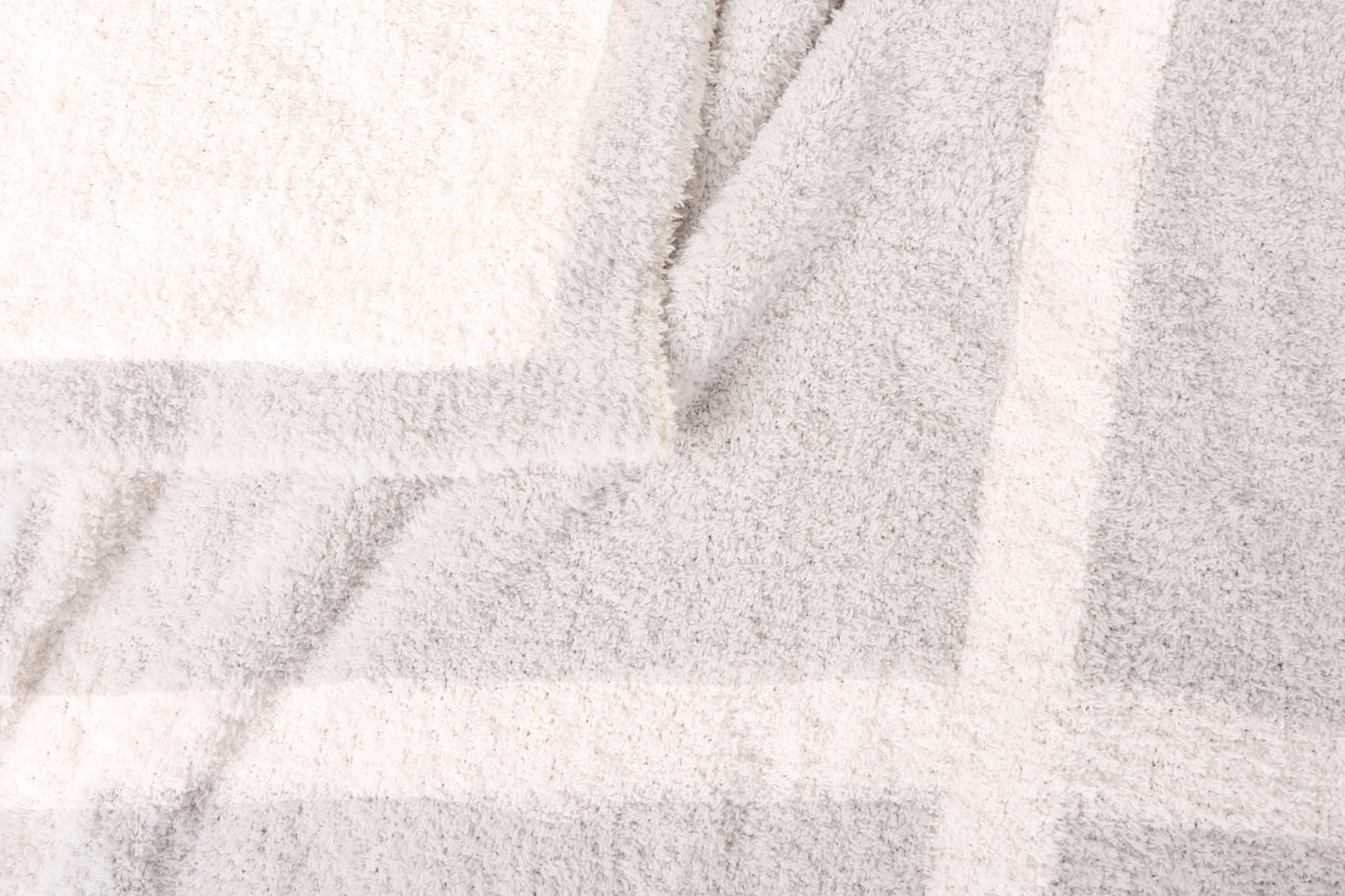 Cozy Stretch Throw Blanket
