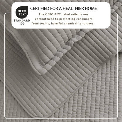 Solid Quilt - Alicia Collection