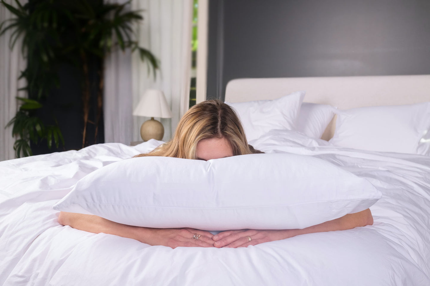 Down Alternative Chamber Pillow
