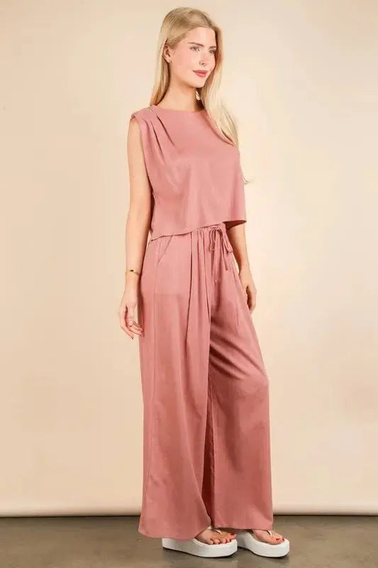 Women's Woven Matching Set Woven Top & Pants Set - Comfortable - Two-Piece Outfit
